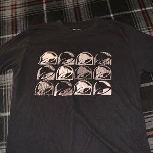 Men’s Taco Bell shirt